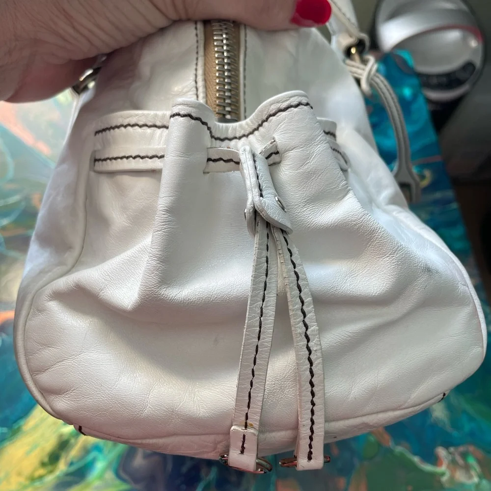 Miu Miu white leather hobo bag - Picture 7 of 15